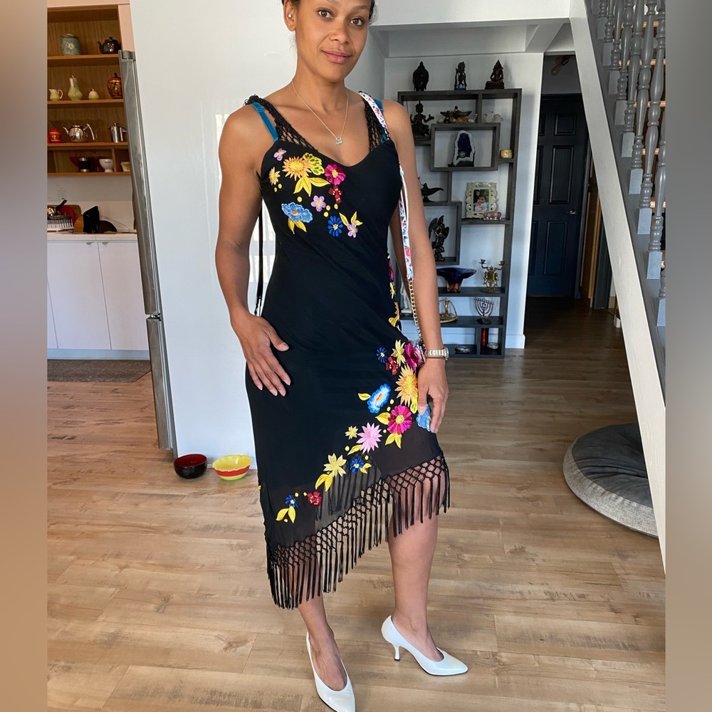 Rare vintage black Sue Wong silk fringe and embroidery floral dress size 4